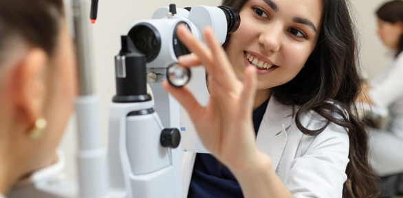 Базовый офтальмологический чекап в офтальмологическом центре «Кузляр»
