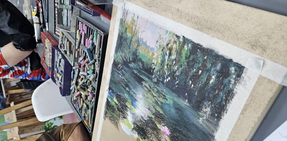 Урок по рисованию в школе искусств «Морозов»