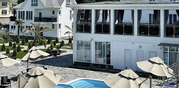 Отдых в Сочи на берегу Черного моря в гостевом доме Villa Liran