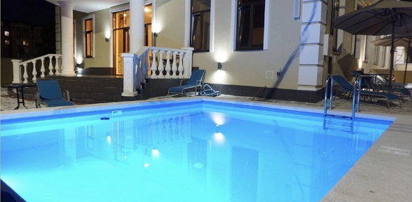Отдых в центре Анапы с завтраками в отеле Villa Park & SPA