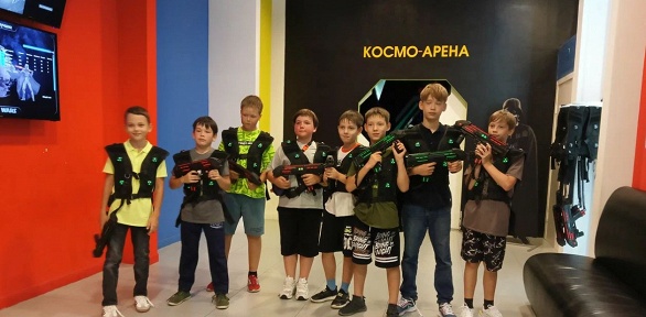 Игра в лазертаг в центре «Звёздные войны — Star Wars»
