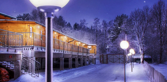 Новогодний отдых с развлекательной программой и с сауной в отеле «Ок-Река»