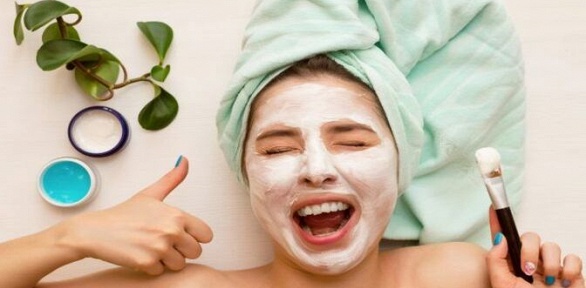 Процедуры по уходу за лицом с подарком от косметолога Виктории Курмаевой