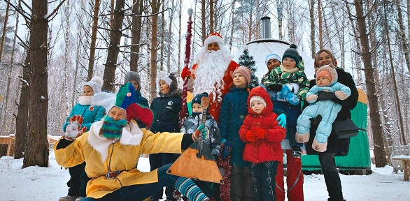 Билет на семейную сказку с Дедом Морозом от питомника «Бореалис»
