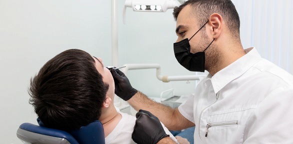 Стоматологические процедуры в клинике «Ю-Стом»