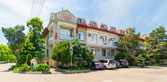 Отдых в центре Анапы с питанием и развлечениями в пансионате «Нива»