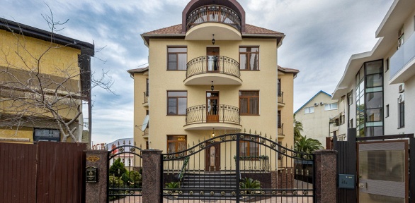 Отдых в Сочи на берегу Черного моря в гостевом доме Golden House