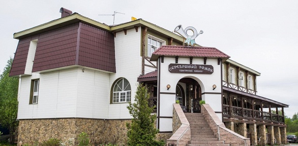 Аренда номера или дома на берегу озера в комплексе «Серебряный рожок»