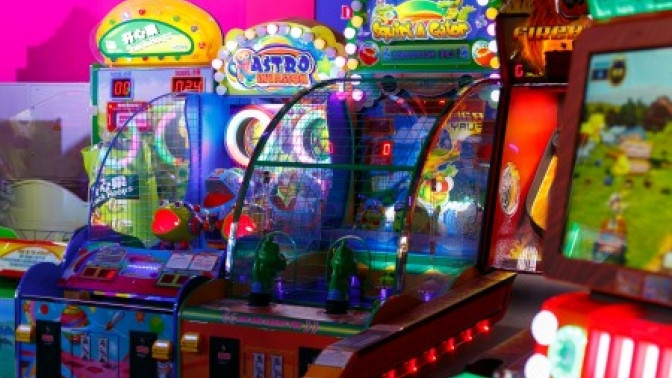 Игровые автоматы омск сочи парк игровые автоматы